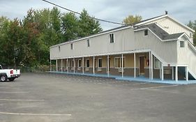 Red Carpet Inn Orchard Park